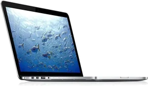 MacBook Pro 2015 13" intel Core i5 8GB Memory 256GB Solid State Drive